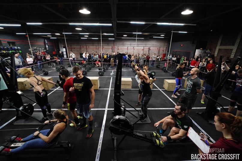 Backstage crossfit. Бэкстейдж кроссфит.